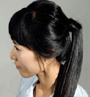 韓式經(jīng)典盤發(fā)DIY步驟圖解