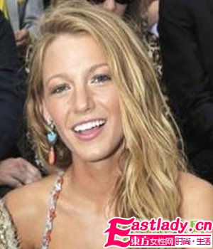 學(xué)女星塑造性感側(cè)分的6個(gè)小竅門