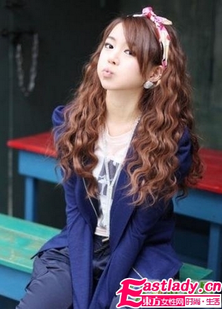 秋冬必備8款女性時(shí)髦卷發(fā)