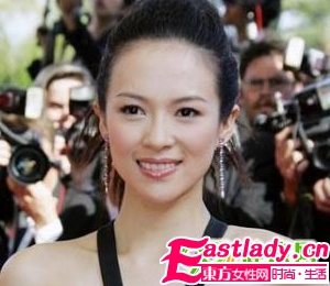 章子怡示范時(shí)尚甜美新娘發(fā)型