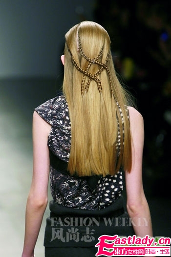 入秋文藝女最愛辮子造型