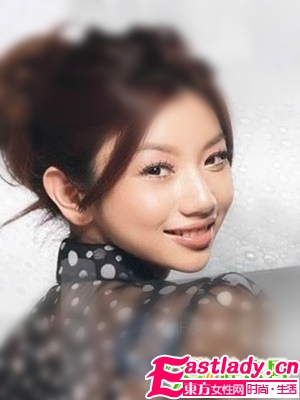 兩款最適合出游的婉約韓式盤發(fā)DIY