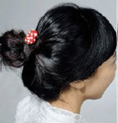 韓式經(jīng)典盤(pán)發(fā)DIY步驟圖解