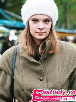 人氣裝扮 冬季發(fā)型與帽子的完美組合