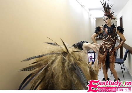 莫斯科另類發(fā)型秀 雷過Lady GaGa