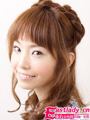 輕熟女最愛(ài)秋冬時(shí)尚中短發(fā)