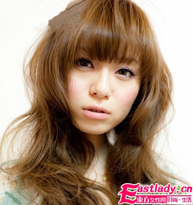 適合額頭大MM的7款發(fā)型