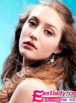 最新冬季簡約美韓式新娘盤發(fā)