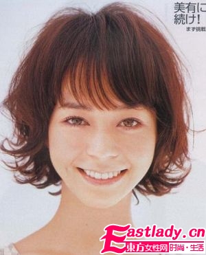 如何讓頭發(fā)少卻看起來濃密