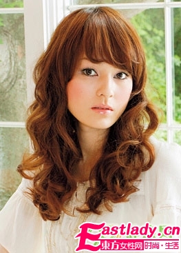 不同臉型的風(fēng)韻女人味卷發(fā)