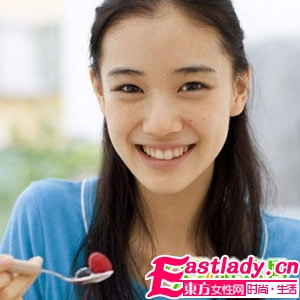 氣質(zhì)作伴 時尚無劉海發(fā)型潮