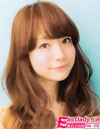 10款日系圓臉發(fā)型 長(zhǎng)發(fā)短發(fā)隨你挑