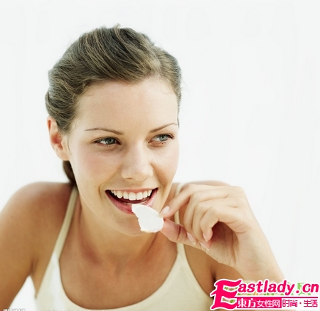 吃什么對頭發(fā)好|無益頭發(fā)健康的食物