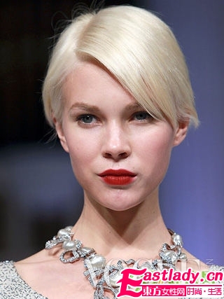 8款最受歡迎的女明星短發(fā) 骨子里的自信