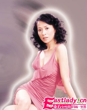 不老美女劉嘉玲的秀發(fā)風(fēng)情