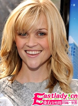 時(shí)尚明星 性感卷發(fā)10竅門