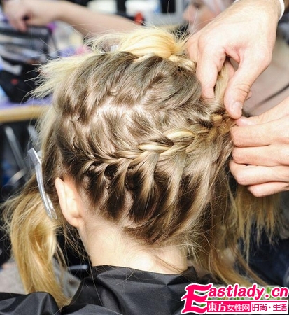 唯美法式麻花辮編發(fā)發(fā)型
