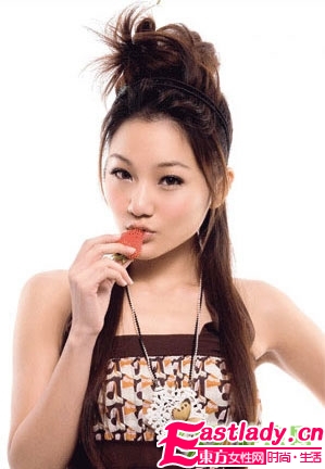 嫵媚時尚淑女長發(fā)造型大盤點