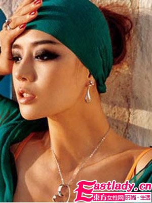 達人教你巧搭發(fā)箍的時尚秘訣