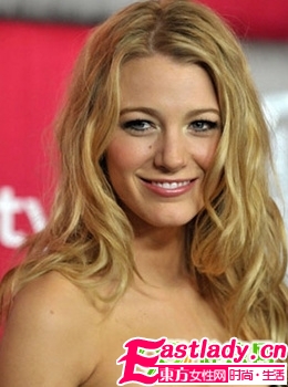 時尚明星 性感卷發(fā)10竅門