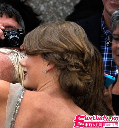 八款超唯美花辮發(fā)型 做個(gè) 人魚(yú)公主