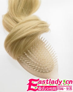 防脫 教你秀發(fā)按摩4妙招