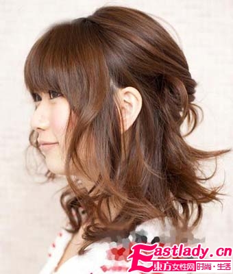 2011最新發(fā)型 5分鐘DIY出令人心動發(fā)型