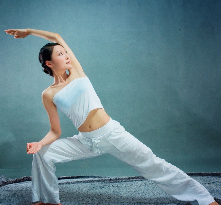 6招瘦身瑜伽 幫你塑造小蠻腰