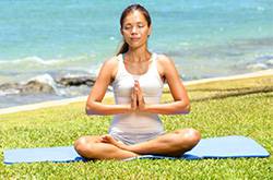 產(chǎn)后如何瘦肚子 5招產(chǎn)后瑜伽學(xué)起來(lái)