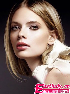 圓臉長臉方臉鵝蛋倒三角臉型的發(fā)型搭配原則