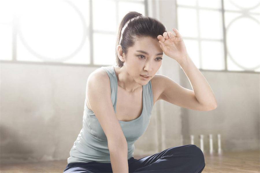 產(chǎn)后如何恢復(fù)苗條身材 首選產(chǎn)后瑜伽