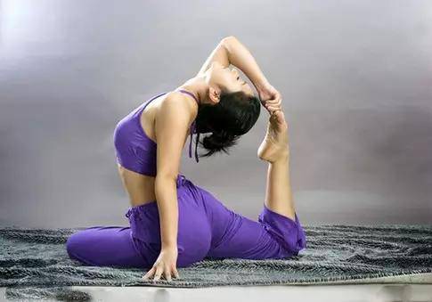 這些 動(dòng)作 會(huì)讓女人越來越優(yōu)秀