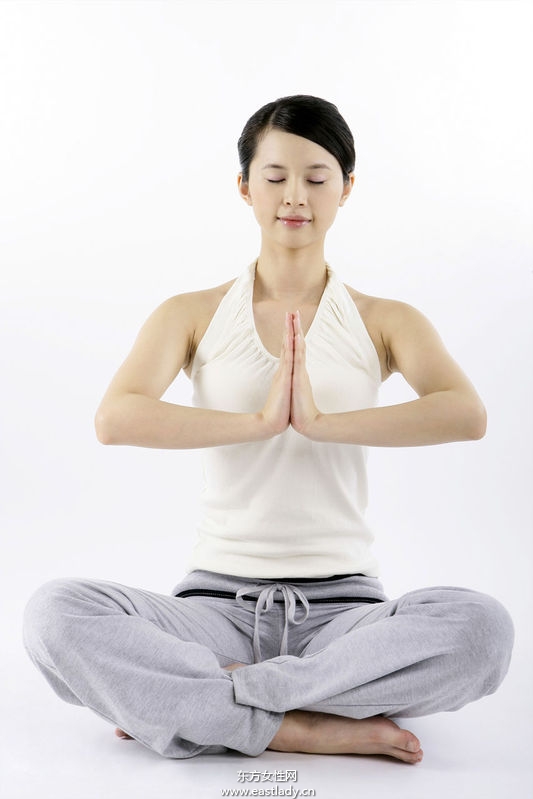 8個瑜伽減肥動作 讓你輕松瘦身