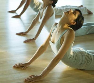 豐胸瑜伽幫你打造完美體形 提升罩杯還瘦身