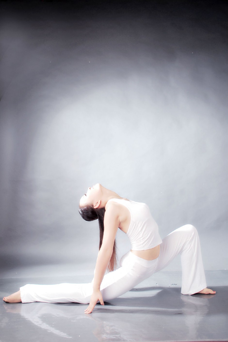 教你八式簡單瑜伽基本功 讓你瘦身又健身