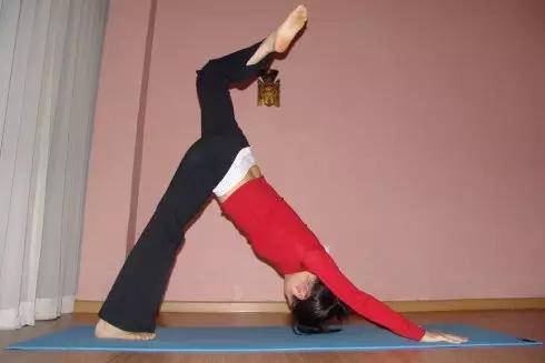 這些 動(dòng)作 會(huì)讓女人越來(lái)越優(yōu)秀