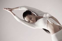 5式瑜伽減肥動(dòng)作 簡單易學(xué)效果贊