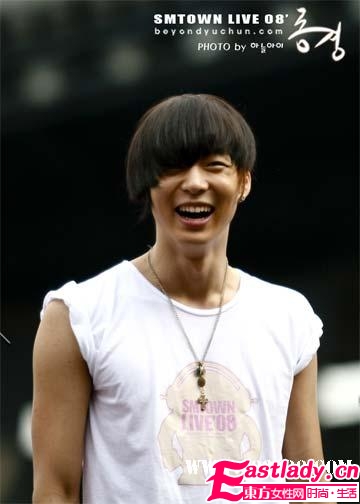 幾款流行的西瓜頭發(fā)型圖片