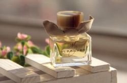 冬季香水如何選擇才能讓你 四季如春