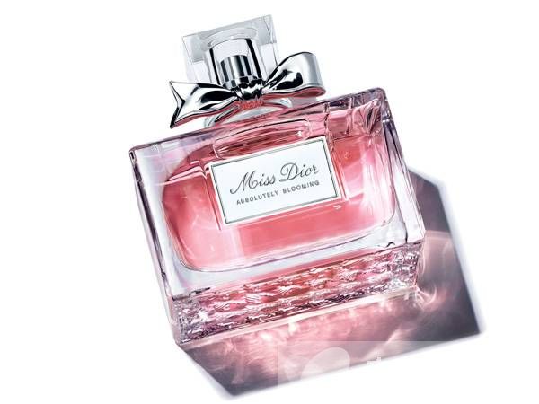全新迪奧miss香水 呈現(xiàn)馥郁而甜美全新香味