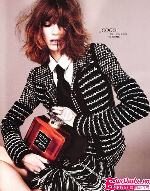  香 約永恒 當超大號香水與時裝邂逅