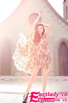 讓 秋 香兒發(fā)揮極致魅力