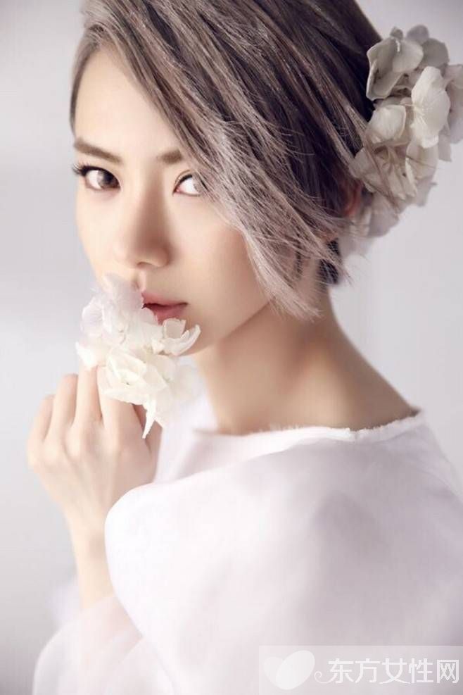 如何打造無暇底妝 學(xué)會這五招打造立體自然妝