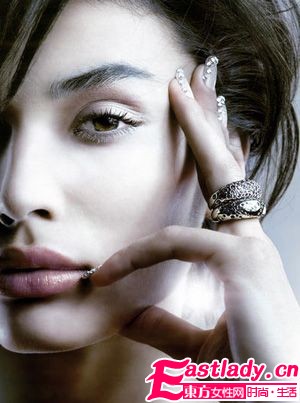 芬芳精油DIY 解決惱人眼袋