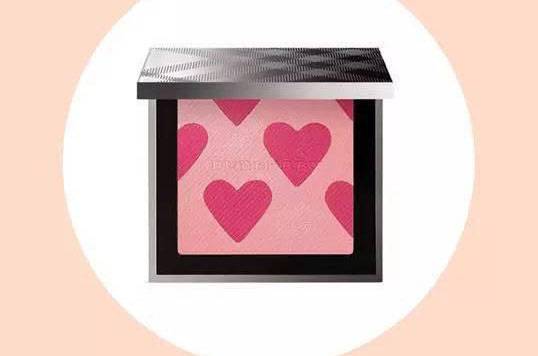 9款白色情人節(jié)美妝單品 快放到男友的購物車!