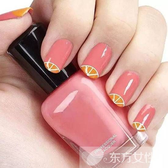 2016最受歡迎法式美甲圖片 高雅低調(diào)的美才耐人尋味