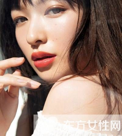 夏日完美彩妝怎么化 這些彩妝品牌值得推薦哦