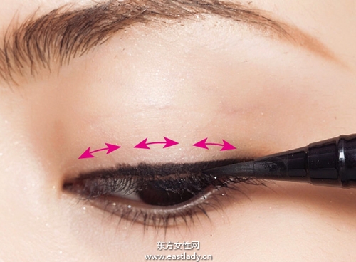 貓眼妝的畫法打造迷人妖艷眼妝