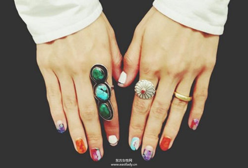 混血日模最愛的7款耐看又優(yōu)雅的美甲造型