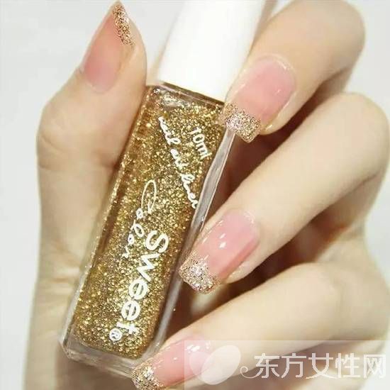 2016最受歡迎法式美甲圖片 高雅低調(diào)的美才耐人尋味